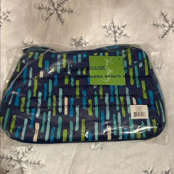 NWT Vera Bradley crossbody Katalina Showers, adjustable crossbody strap. - Picture 11 of 12